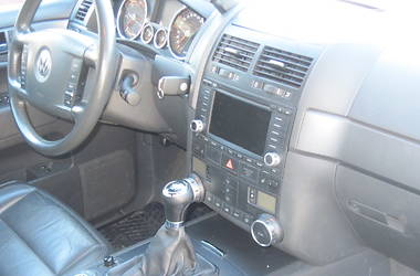 Внедорожник / Кроссовер Volkswagen Touareg 2003 в Вараше