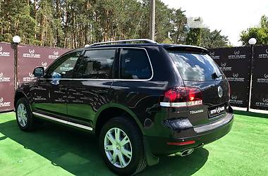 Внедорожник / Кроссовер Volkswagen Touareg 2007 в Киеве