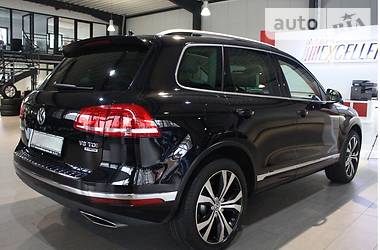  Volkswagen Touareg 2016 в Киеве