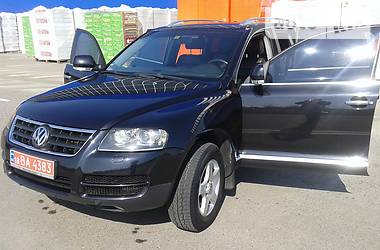 Внедорожник / Кроссовер Volkswagen Touareg 2006 в Ровно