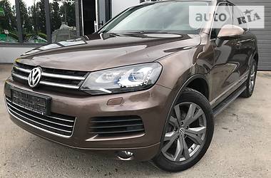 Внедорожник / Кроссовер Volkswagen Touareg 2012 в Тернополе