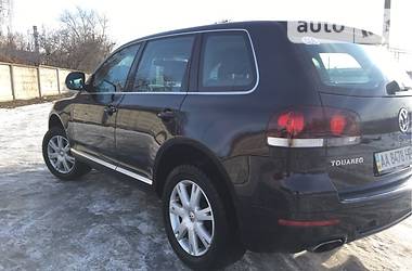 Внедорожник / Кроссовер Volkswagen Touareg 2008 в Киеве