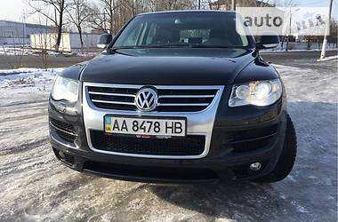 Внедорожник / Кроссовер Volkswagen Touareg 2008 в Киеве