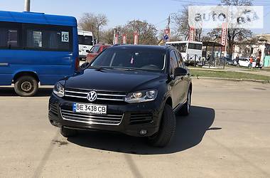 Внедорожник / Кроссовер Volkswagen Touareg 2013 в Николаеве