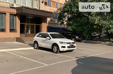 Позашляховик / Кросовер Volkswagen Touareg 2012 в Києві