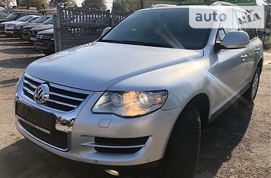 Позашляховик / Кросовер Volkswagen Touareg 2007 в 