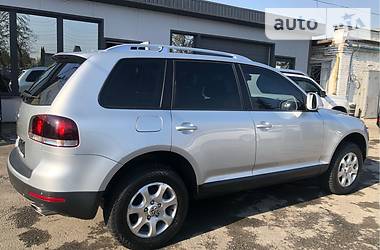 Позашляховик / Кросовер Volkswagen Touareg 2007 в 