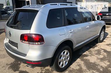 Позашляховик / Кросовер Volkswagen Touareg 2007 в 