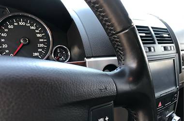 Позашляховик / Кросовер Volkswagen Touareg 2007 в 