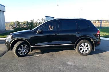 Внедорожник / Кроссовер Volkswagen Touareg 2010 в Кропивницком