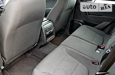 Позашляховик / Кросовер Volkswagen Touareg 2013 в 