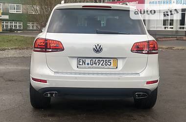 Внедорожник / Кроссовер Volkswagen Touareg 2012 в Виннице