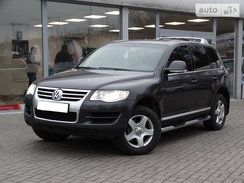 Позашляховик / Кросовер Volkswagen Touareg 2007 в Дніпрі