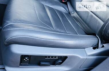 Позашляховик / Кросовер Volkswagen Touareg 2008 в 