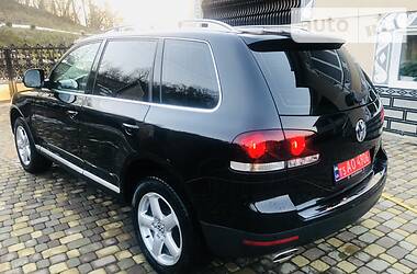 Позашляховик / Кросовер Volkswagen Touareg 2008 в 