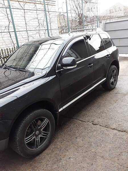 Позашляховик / Кросовер Volkswagen Touareg 2003 в Рубіжному