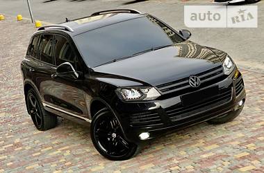 Внедорожник / Кроссовер Volkswagen Touareg 2012 в Одессе