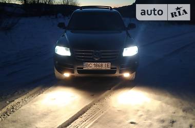 Позашляховик / Кросовер Volkswagen Touareg 2004 в Львові