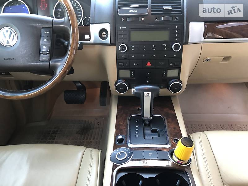 Позашляховик / Кросовер Volkswagen Touareg 2008 в Кривому Розі
