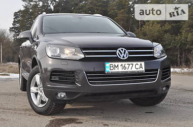 Позашляховик / Кросовер Volkswagen Touareg 2012 в 