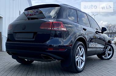 Внедорожник / Кроссовер Volkswagen Touareg 2012 в Одессе