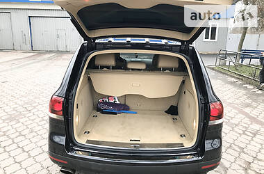 Позашляховик / Кросовер Volkswagen Touareg 2007 в 