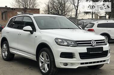 Позашляховик / Кросовер Volkswagen Touareg 2013 в 