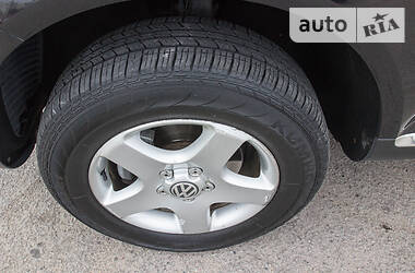 Позашляховик / Кросовер Volkswagen Touareg 2007 в 