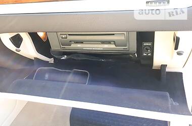 Позашляховик / Кросовер Volkswagen Touareg 2011 в 