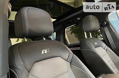 Позашляховик / Кросовер Volkswagen Touareg 2020 в 