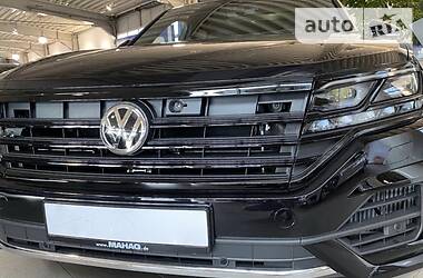 Позашляховик / Кросовер Volkswagen Touareg 2020 в 