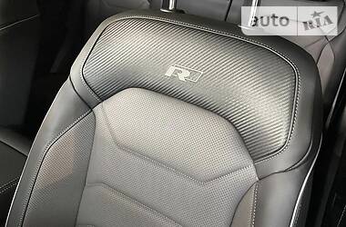 Позашляховик / Кросовер Volkswagen Touareg 2020 в 