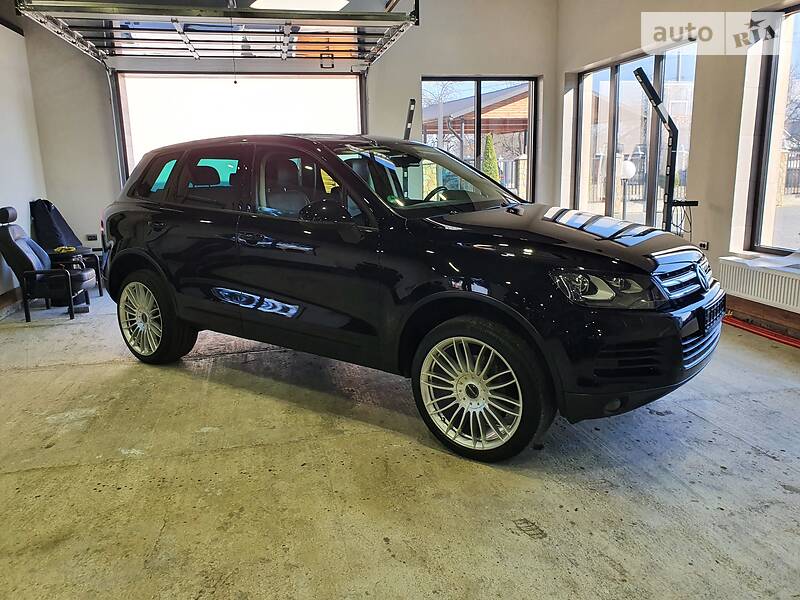 Внедорожник / Кроссовер Volkswagen Touareg 2012 в Коломые фото 12 Внедорожник / Кроссовер Volkswagen Touareg 2012 в Коломые