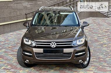 Внедорожник / Кроссовер Volkswagen Touareg 2013 в Одессе