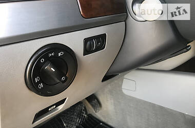Позашляховик / Кросовер Volkswagen Touareg 2008 в 