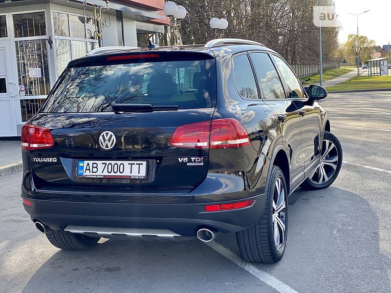 Внедорожник / Кроссовер Volkswagen Touareg 2014 в Виннице