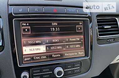 Позашляховик / Кросовер Volkswagen Touareg 2015 в 
