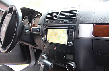 Позашляховик / Кросовер Volkswagen Touareg 2007 в 
