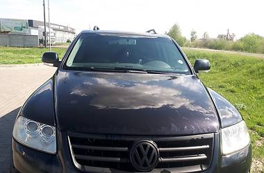 Позашляховик / Кросовер Volkswagen Touareg 2003 в 