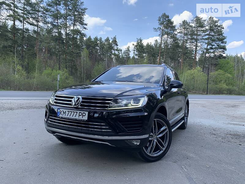 Внедорожник / Кроссовер Volkswagen Touareg 2017 в Житомире