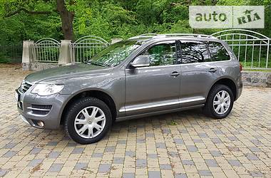 Позашляховик / Кросовер Volkswagen Touareg 2009 в 