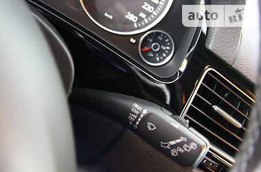 Позашляховик / Кросовер Volkswagen Touareg 2010 в 