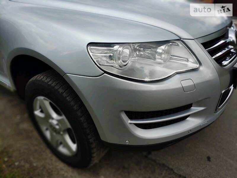 Позашляховик / Кросовер Volkswagen Touareg 2007 в Києві