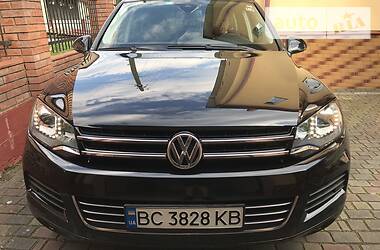 Позашляховик / Кросовер Volkswagen Touareg 2011 в 