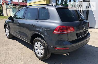 Внедорожник / Кроссовер Volkswagen Touareg 2013 в Тернополе