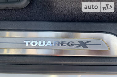 Внедорожник / Кроссовер Volkswagen Touareg 2013 в Херсоне