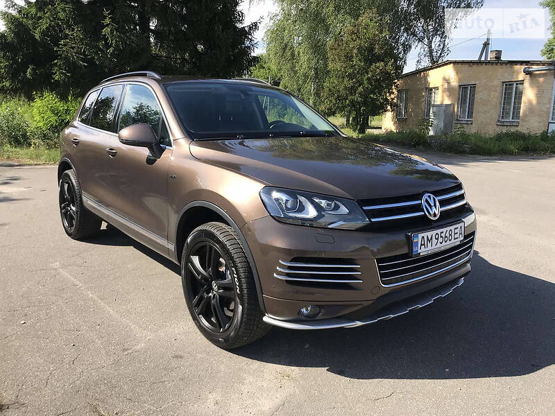 Позашляховик / Кросовер Volkswagen Touareg 2014 в Бердичеві