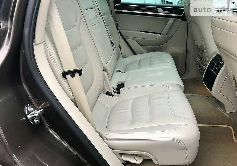 Внедорожник / Кроссовер Volkswagen Touareg 2011 в Киеве фото 4 Внедорожник / Кроссовер Volkswagen Touareg 2011 в Киеве