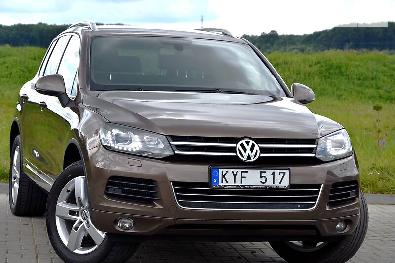 Позашляховик / Кросовер Volkswagen Touareg 2012 в Дрогобичі