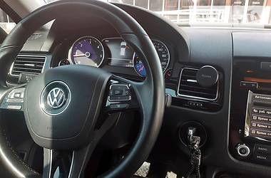 Внедорожник / Кроссовер Volkswagen Touareg 2012 в Краматорске